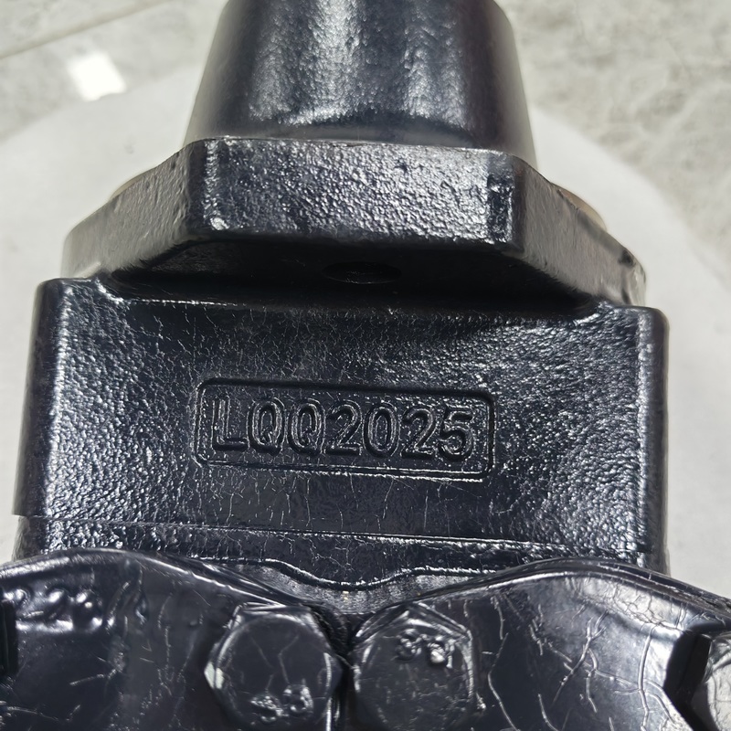 Excavator Hydraulic Pump M5BFO282N Piston Pump Suitable for VOLVO Excavator Model XCMG 700